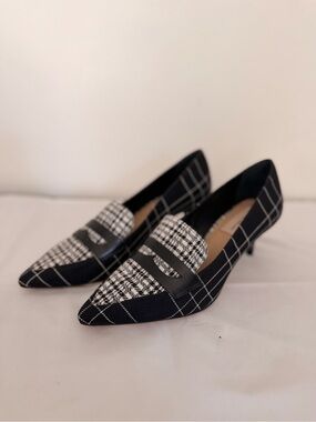 ANTONIO MELANI Black & White Plaid Pointed Kitten Heel Loafers